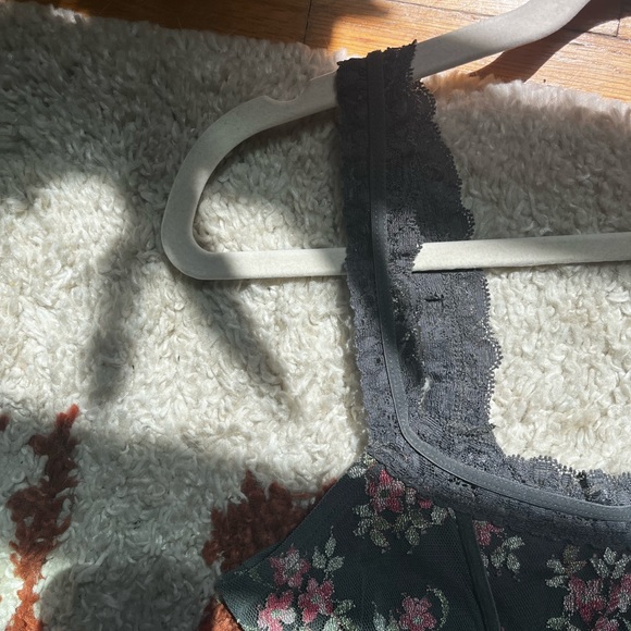 Vintage 90s GUESS corset tank - Picture 6 of 10